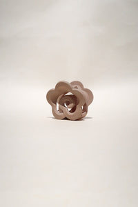 Midi Claw in Chocolate Flower